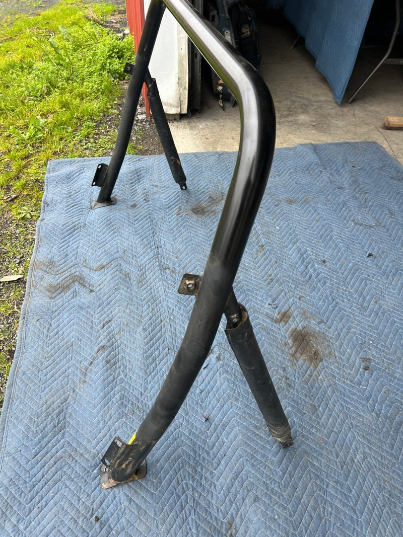1985-1988 Suzuki Samurai SJ413 Roll Bar Assembly OEM