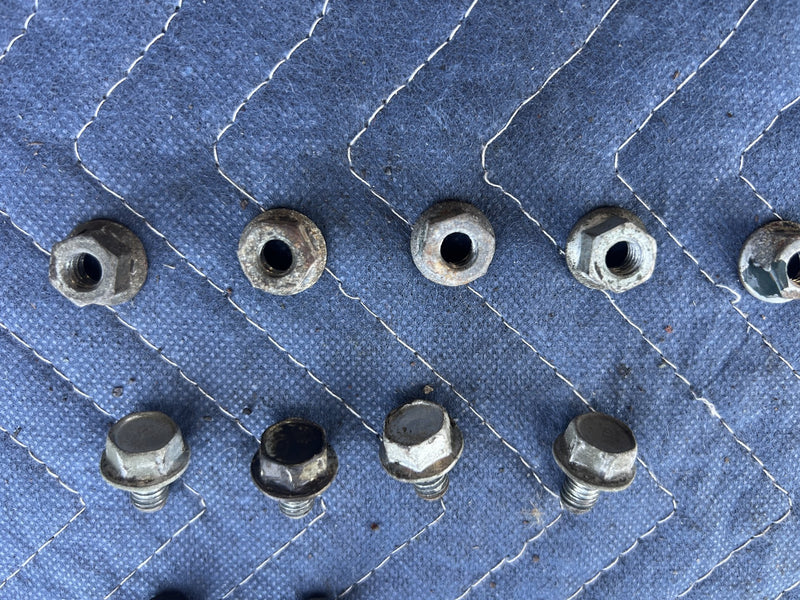 1973 Volvo 140 142 - Hardware