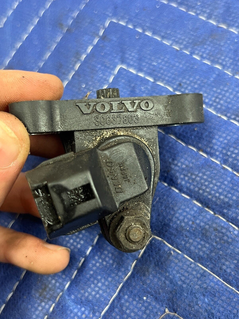 2005-2007 Volvo S60R V70R Crankshaft Position Sensor Unit 30637803 OEM #1066EM