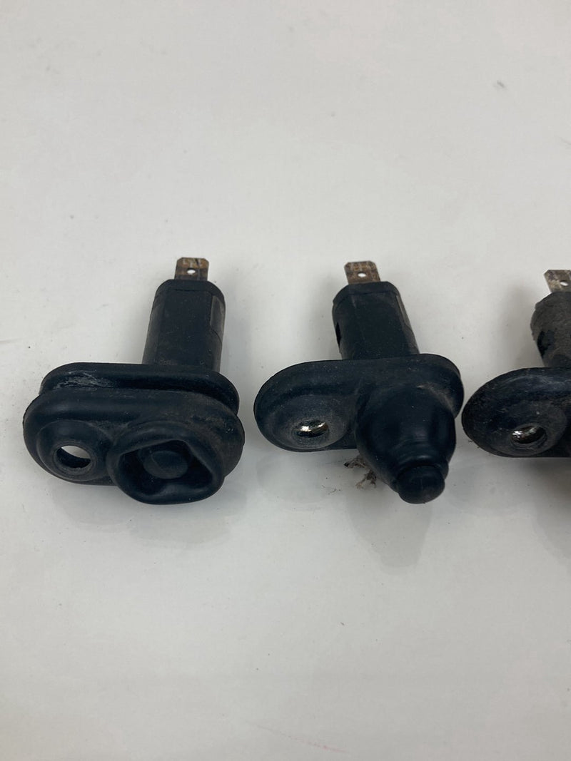 1992 Volvo 940 944 - Dome Light Switch PN: 3544818