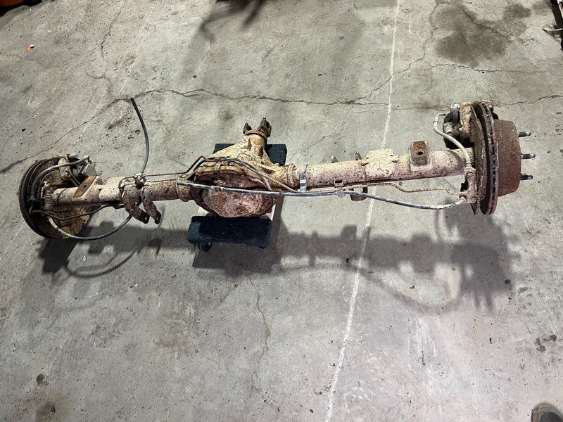 1999-2007 Chevy Silverado 4x4 Rear Differential Axle Assembly OEM #1613CN