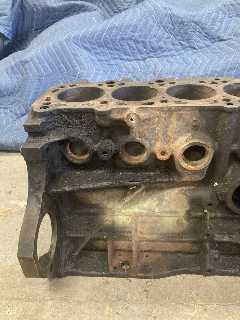 1980 Volvo 244 - Short Block