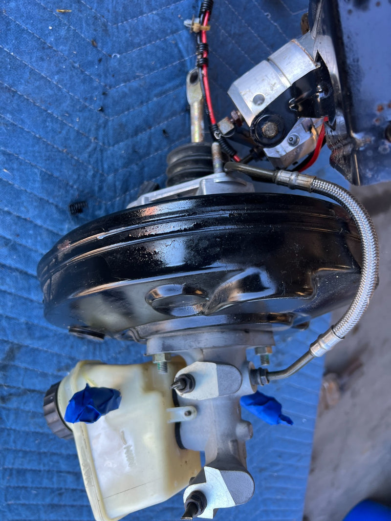 2000-2005 BMW 330xi 325xi E46 Brake Booster & Master Cylinder OEM #4828EM