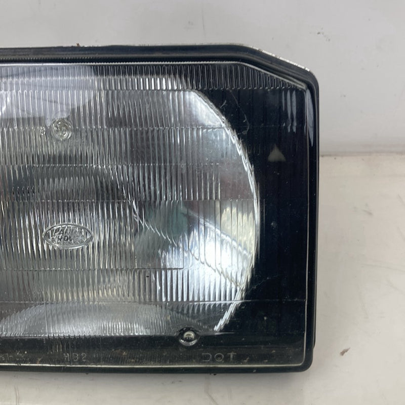 1999-2004 Land Rover Discovery II L550 Headlight Right Glass OEM #5074M