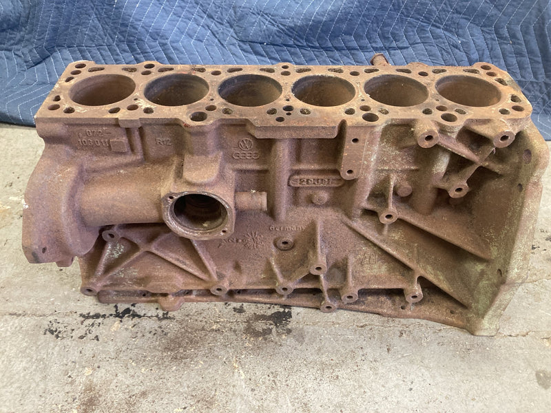 1980 Volvo 244 - Short Block
