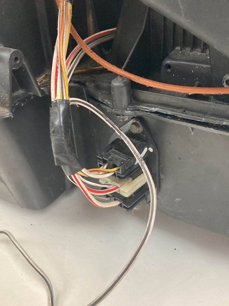 1992 Volvo 940 944 - HVAC Box PN: 3537770