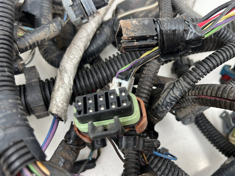 1995-1998 Chevrolet GMC C/K Engine Wiring Harness w/ Fuse Box OEM