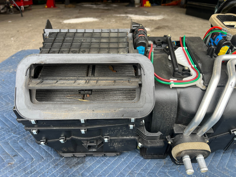 1998-2003 Mercedes W210 E320 HVAC Climate Heater Core Blower Box OEM #4726EM