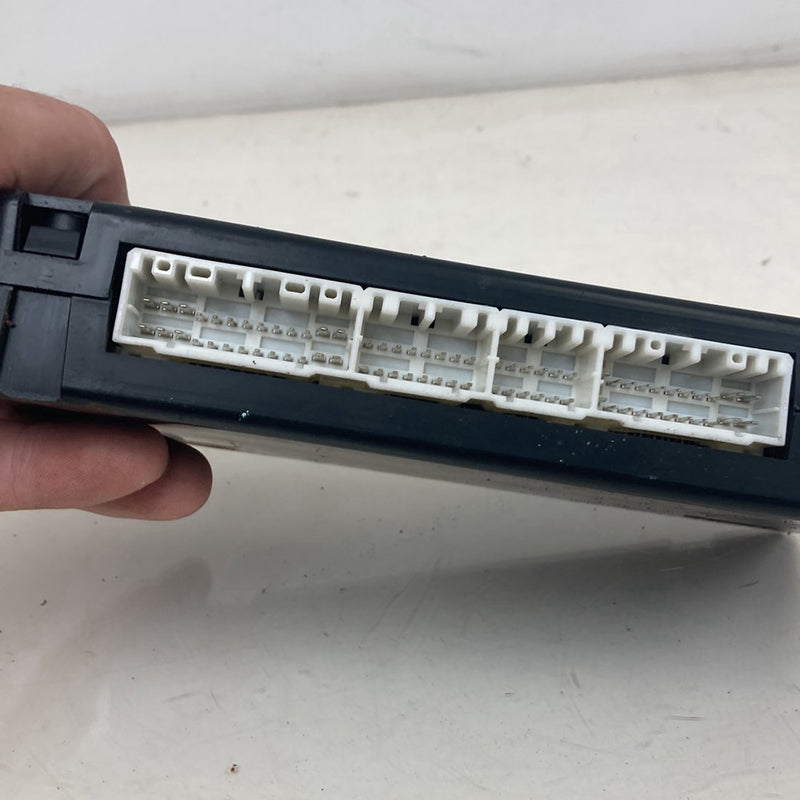 1999-2004 Land Rover Discovery II L550 Body Control Module YWC 106350 BCU Valeo OEM #5055M