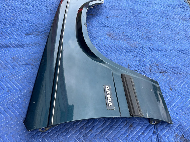 1990-1992 Volvo 740 745 940 Front Passenger Right Fender Panel Trim Blue Green Metallic OEM #5996EM