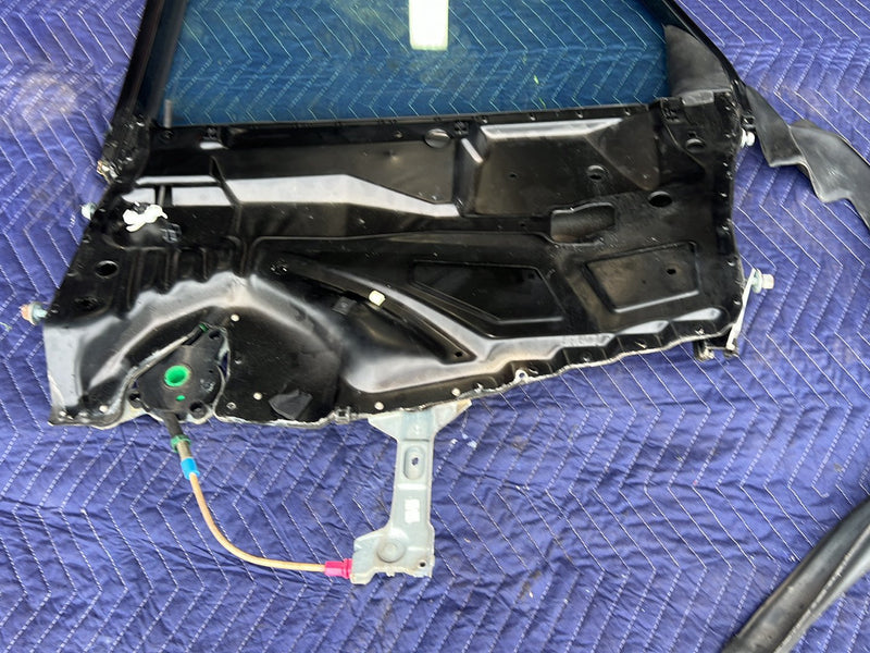 1996-2003 Audi S8 D2 A8 Interior Rear Right Door w/ Window Glass & Actuator OEM #6366EM