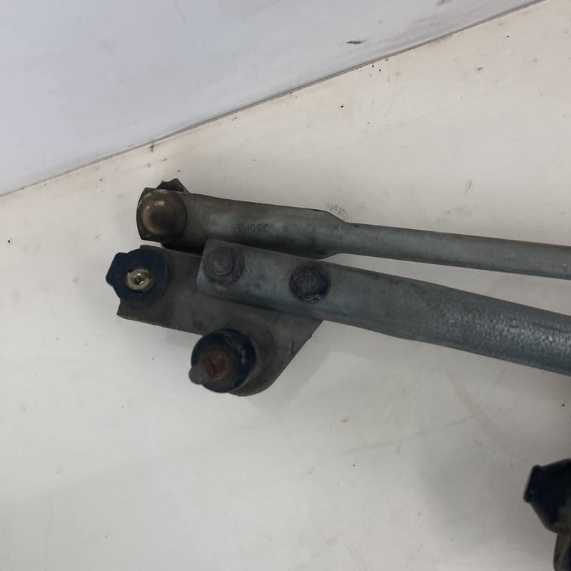 2007-2014 Chevrolet Silverado GMT900 Windshield Wiper Linkage MotorOEM #5340M
