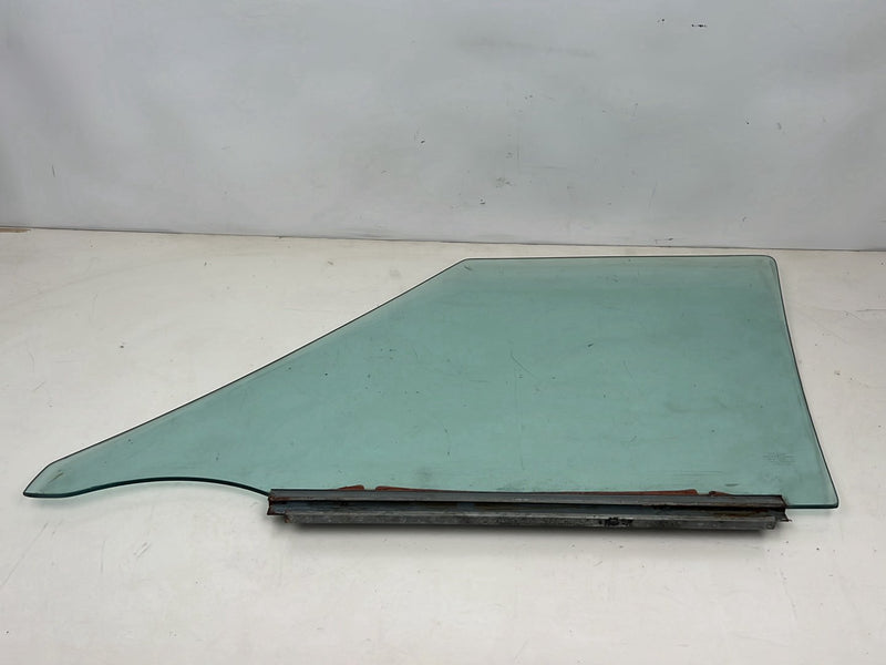 1976-1979 Cadillac Seville Front Passenger Right Window Glass OEM #5595EM