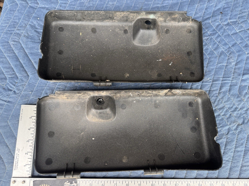 1986-1993 Volvo 240 244 Sedan Tail Light Socket Trim Cover Pair OEM #4921E