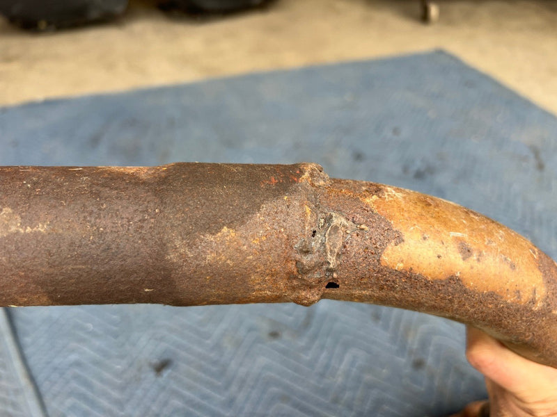 1985-1988 Suzuki Samurai SJ413 Exhaust Manifold 14111-83013 OEM