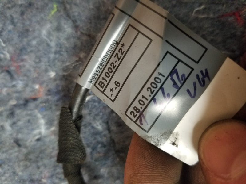 2001-2006 BMW E46 318i 325i 330XI Positive Battery Cable Terminal OEM #321CN