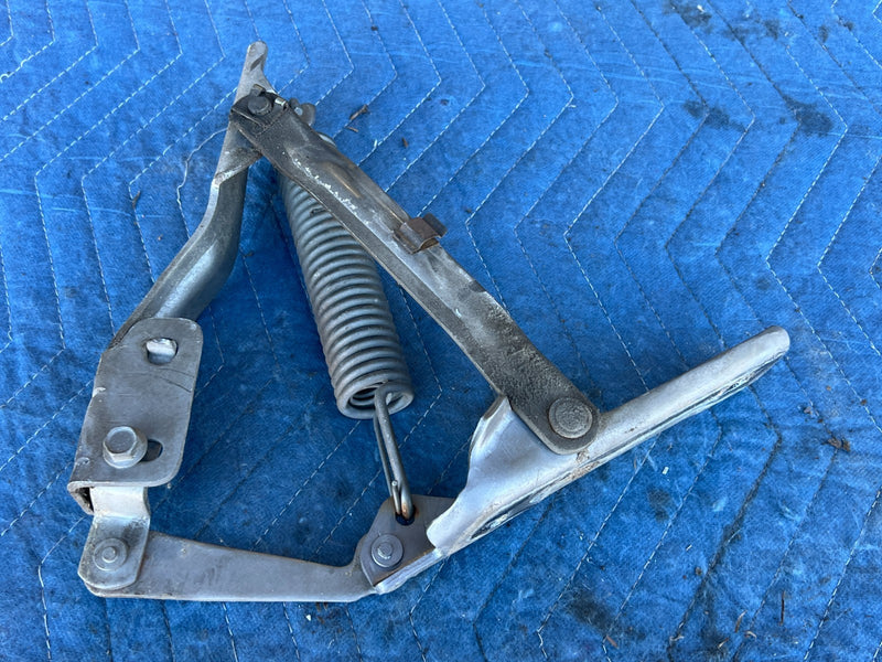 1986-1993 Volvo 240 244 245 Front Right & Left Hood Hinge Pair Silver OE #4351EM