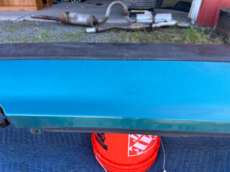 1985-1992 Volkswagen VW Golf Rear Bumper Assembly Green 191807417 OEM #6182EM