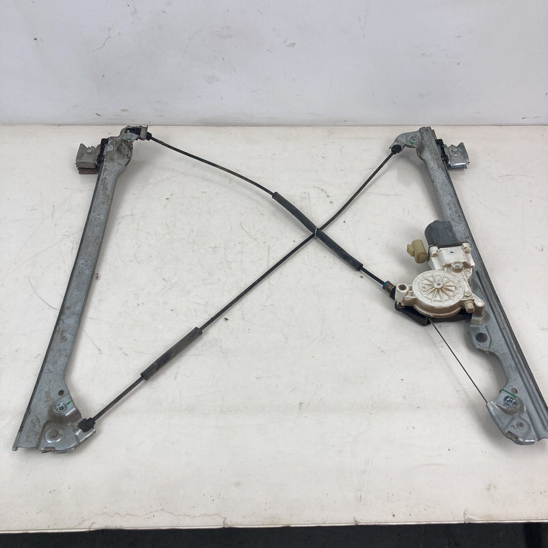 2014-2020 Chevrolet Silverado 1500 Front Right Window Regulator OEM #5580M