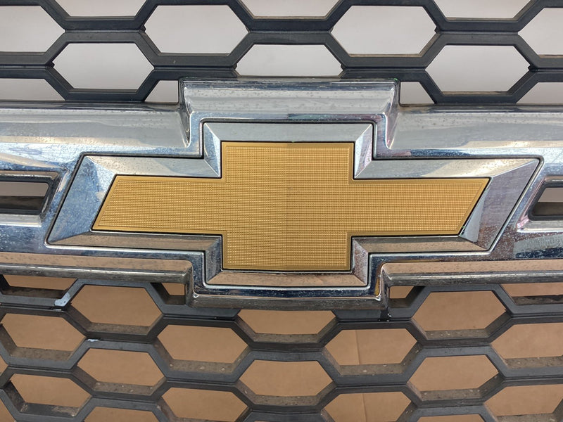 47033204