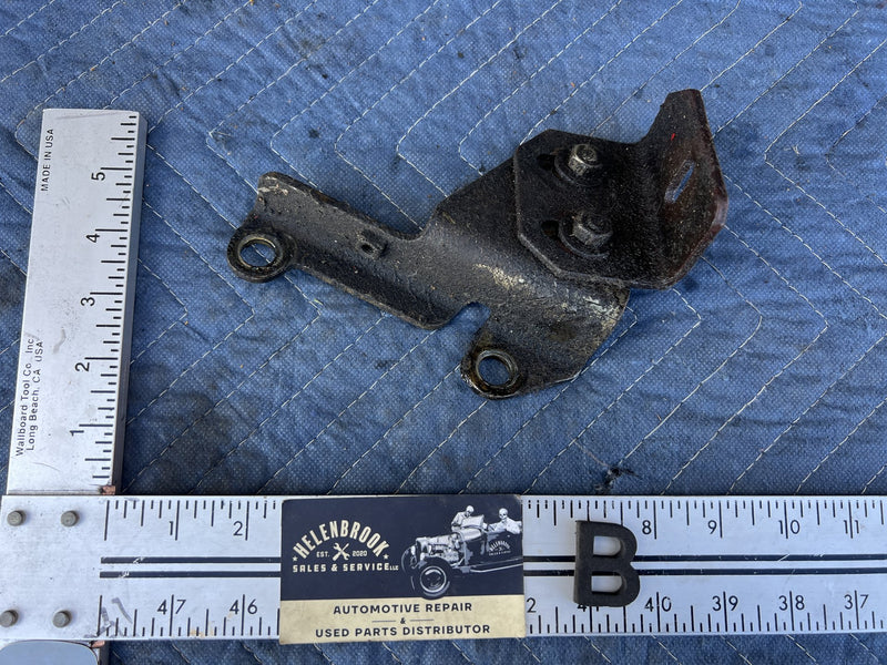1978 Volvo 240 242 - Transmission Mount