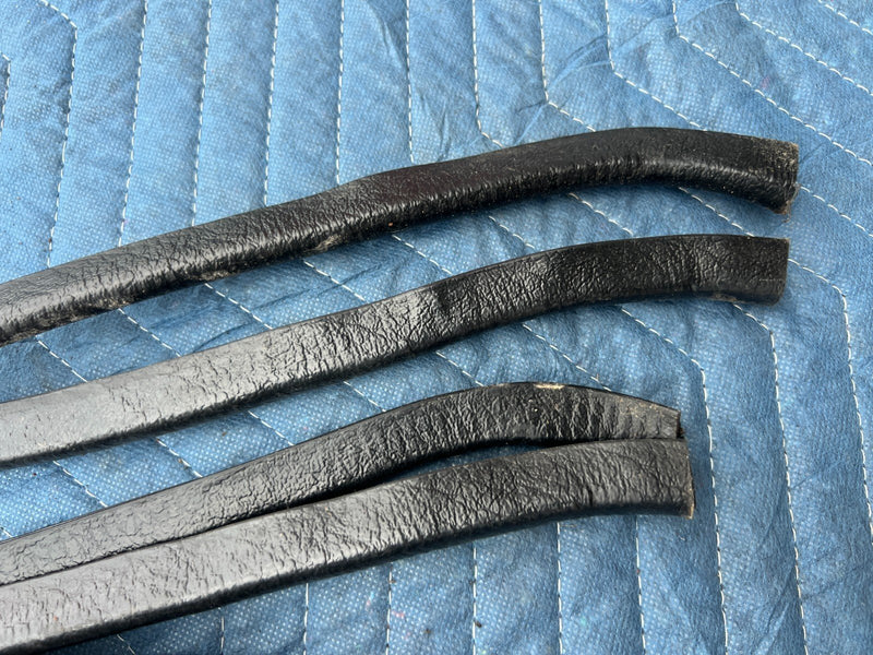 1986-1993 Volvo 240 244 245 Door Seal Pinch Seam Trim Set of 4 OEM #4076EM