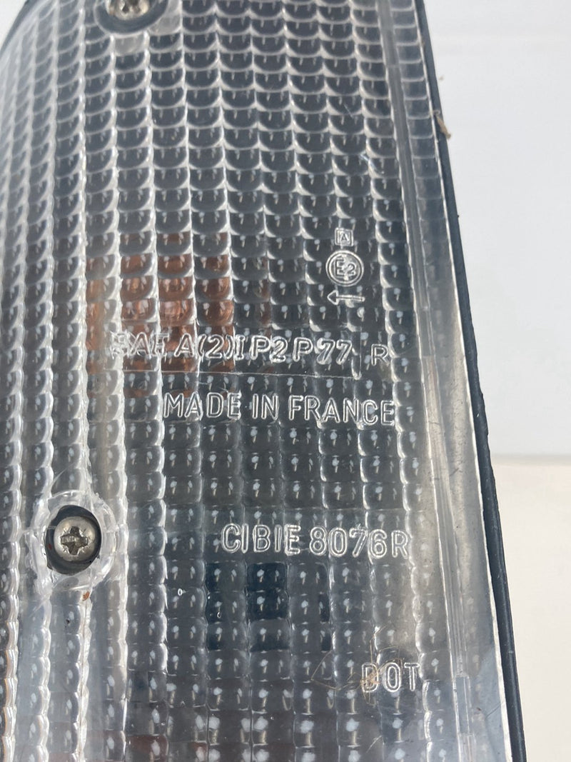 1975-1980 Volvo 244 Marker Light Signal Corner Right RH 8076R P2P77R OEM #4282M