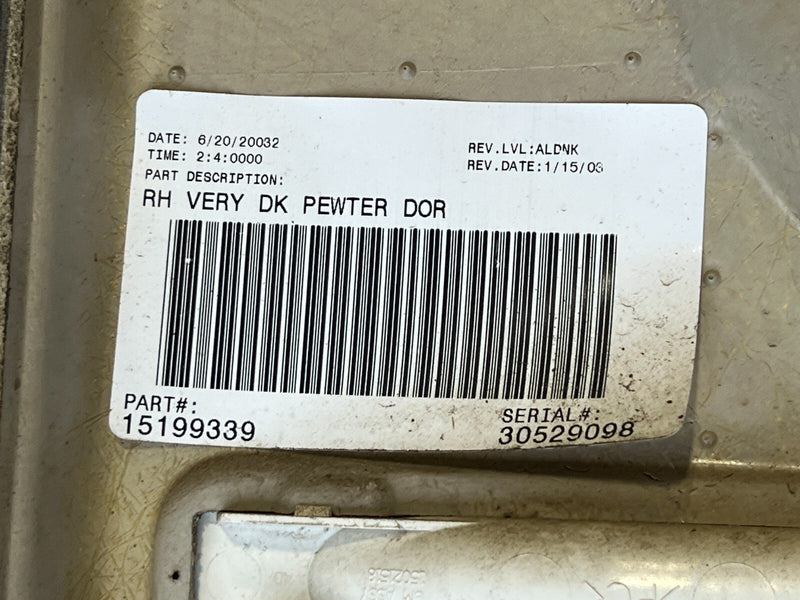 1999-2007 Chevy Silverado Front Left Driver Door Card Panel 15199339 OEM #1605CN
