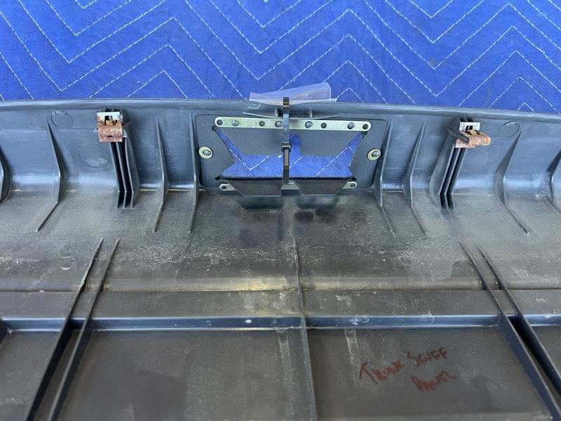 1998-2003 Jaguar XJR XJ8 X308 Rear Trunk Scuff Panel Deck Black Trim OEM #4653E