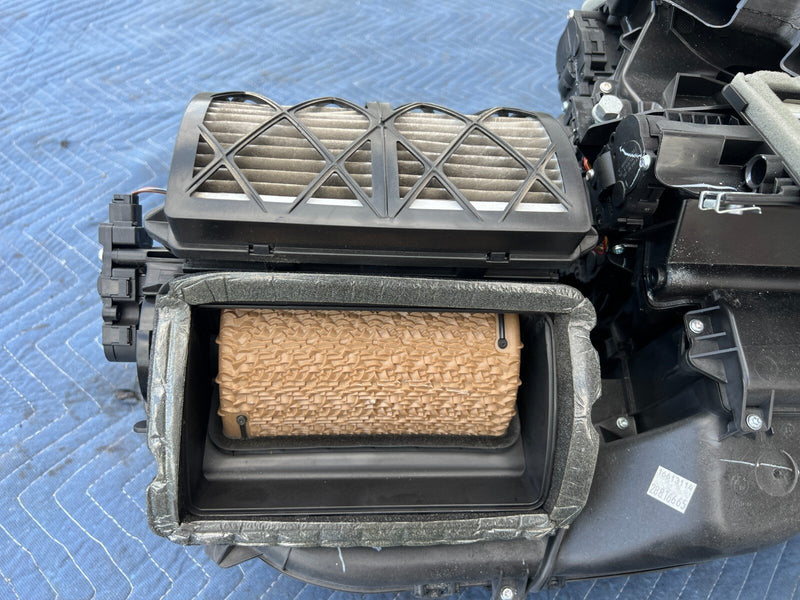 2011-2017 BMW X3 F25 HVAC AC Heat Air Box Heater Core Climate Blower OEM #2224EM