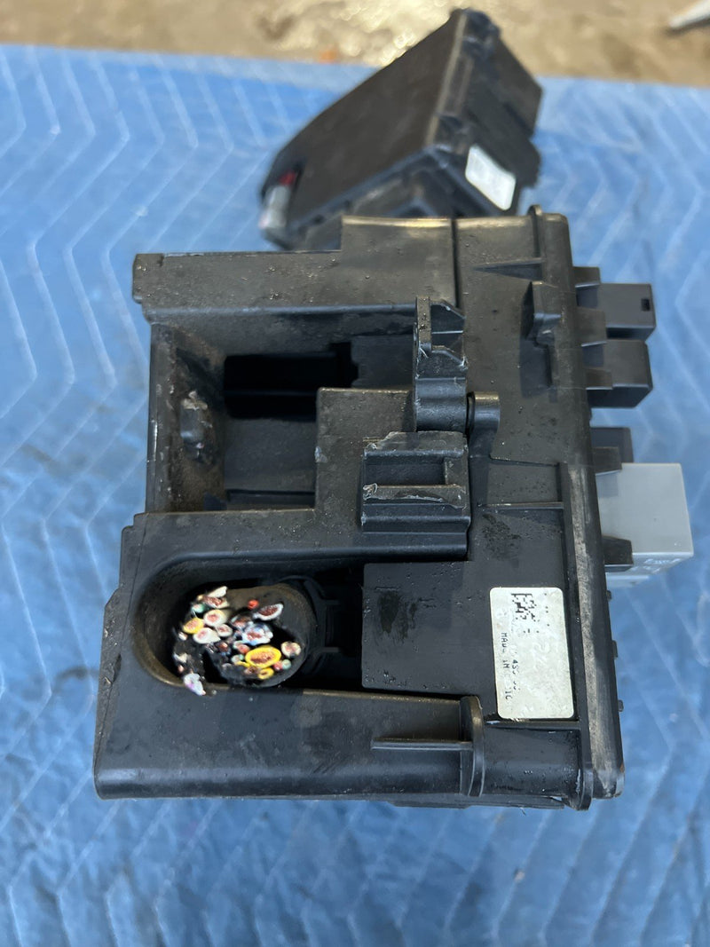 2012-2015 Chevy Cruze Fuse Relay Box Under Hood 812461952 OEM #2201CN