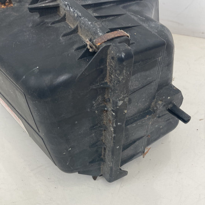 1998-2000 Volvo V70 Air Filter Housing Box 9434297 OEM #5184M