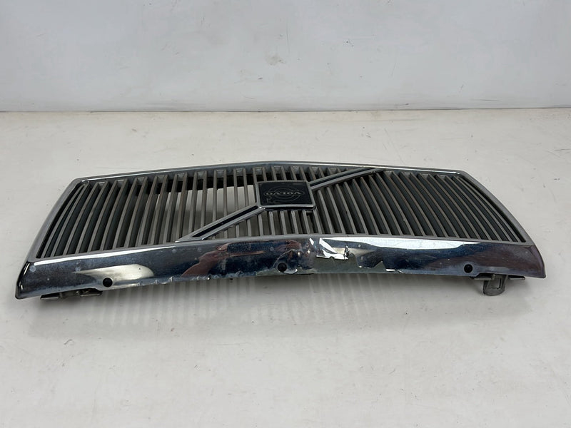 1990-1992 Volvo 740 745 940 Front Chrome Grille Assembly 1358486 OEM #5914EM