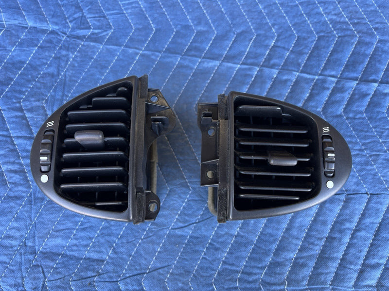 1998-2003 Jaguar XJR XJ8 X308 Center Left & Right Dash HVAC Vent Set Heat #4632E