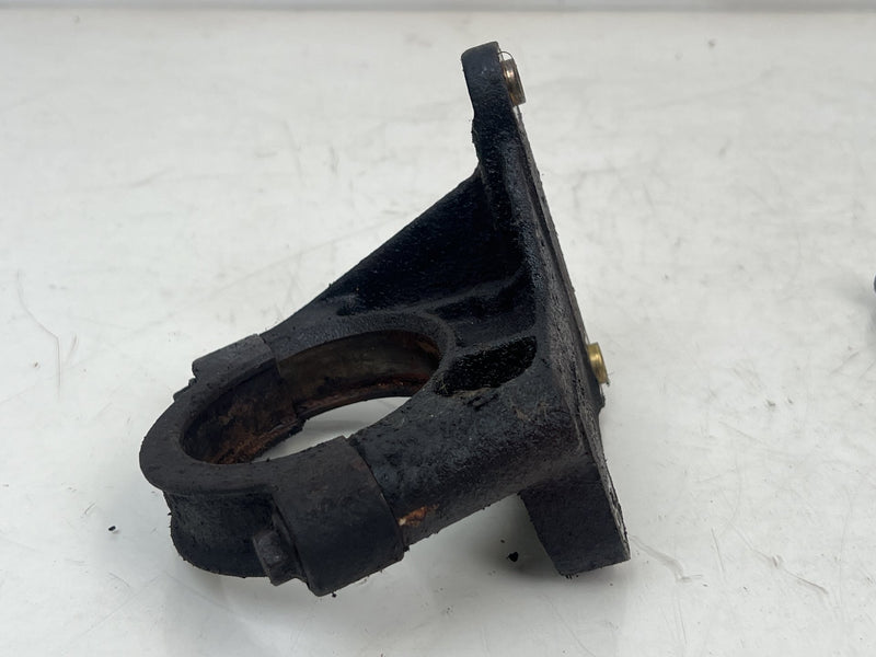 1998-2000 Volvo S70 V70 XC CV Axle Bearing Bracket Mount Hanger OEM #6910EM