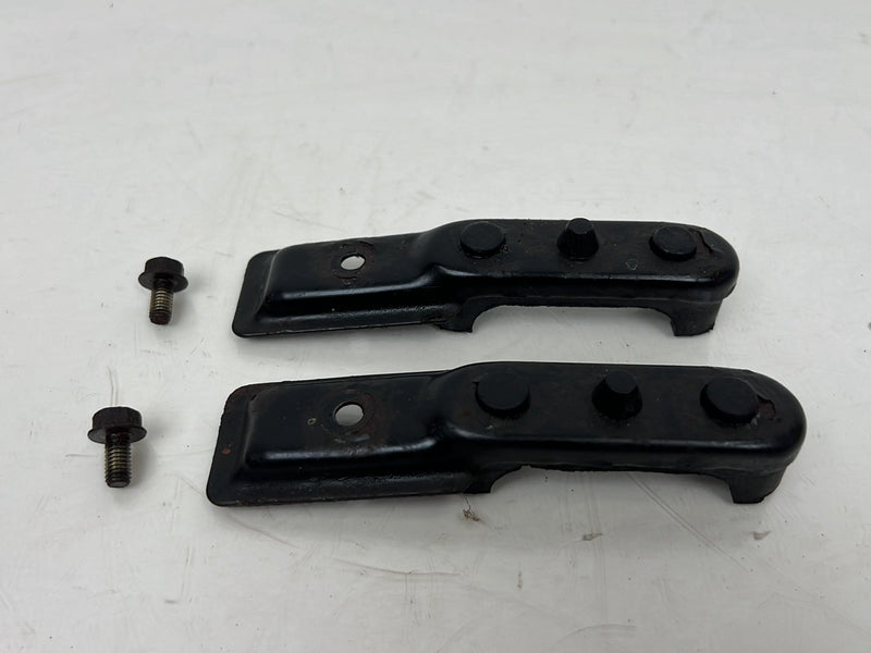 1990-1992 Volvo 740 745 940 Upper Radiator Support Bracket Mount Pair OE #5881EM