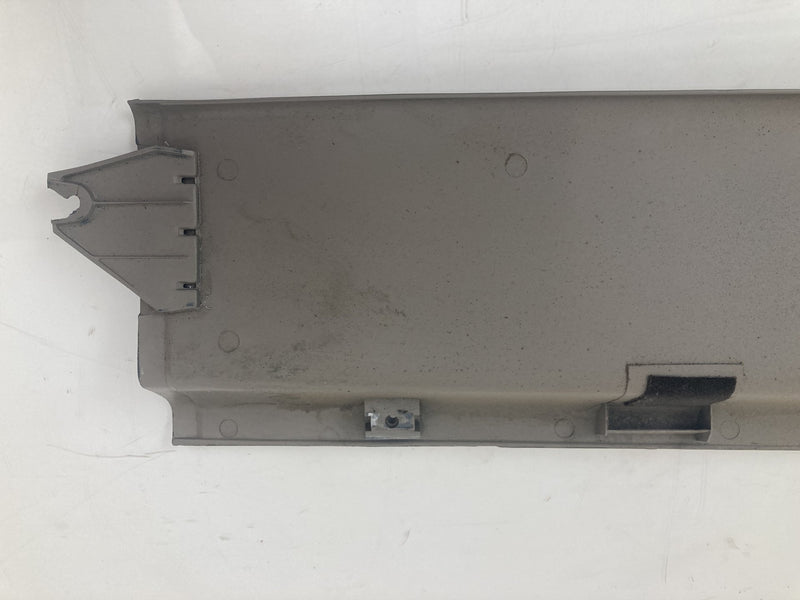 1995-1998 Chevrolet Silverado 2500 GMT400 Ceiling Dome Light Trim 15964911 OEM