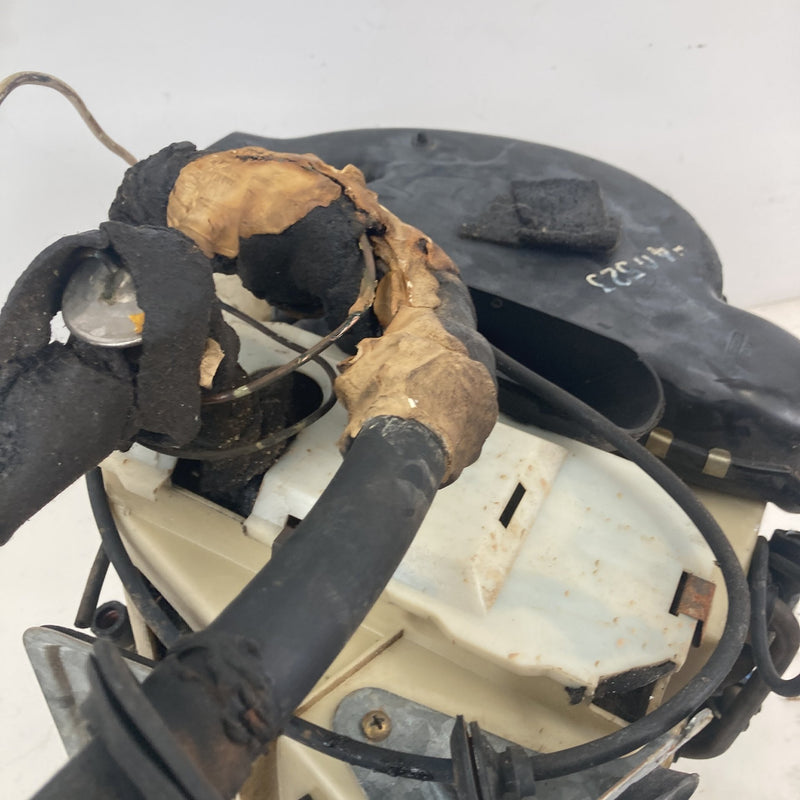 1981-1985 Volvo 240 245 HVAC Box Heater Core AC Assembly 1259981 OEM