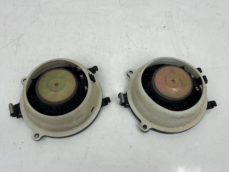 1995-1998 Chevrolet GMC C/K Left & Right Door Speaker Pair OEM