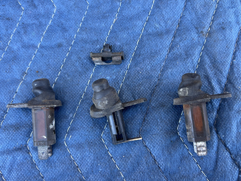 1988 Volvo 240 245 - Dome Light Switch