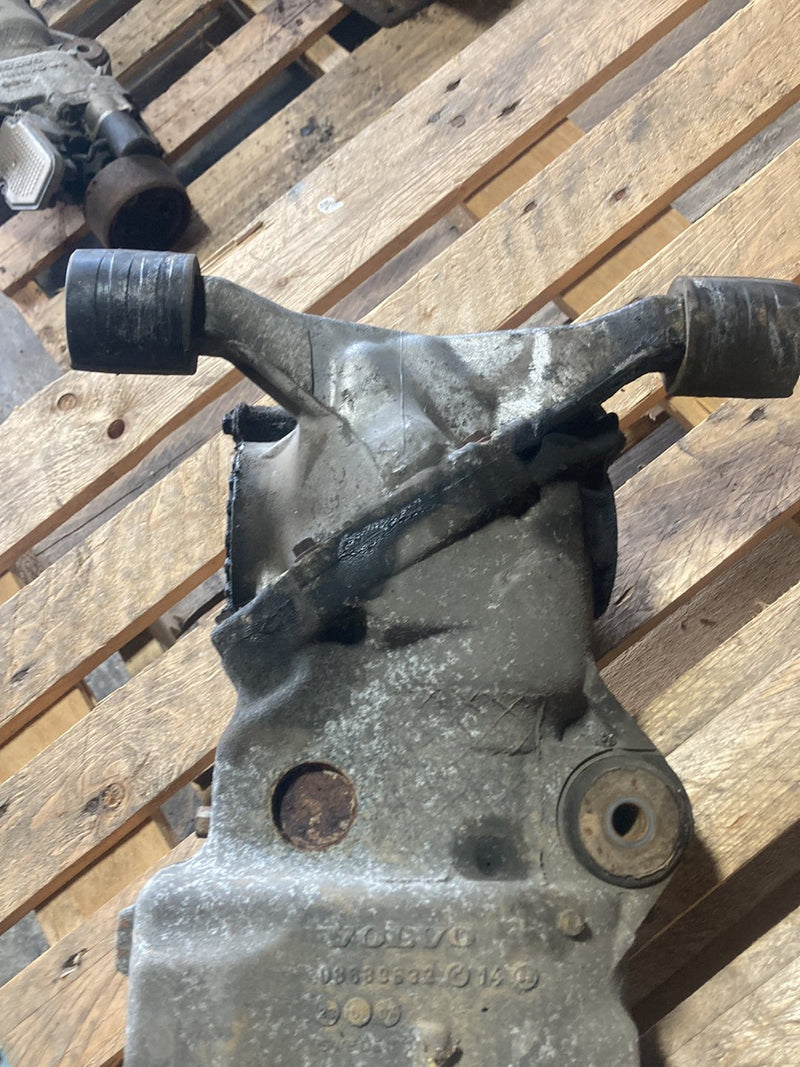 2007 Volvo S60 P2 - Rear Differential PN: 08689632