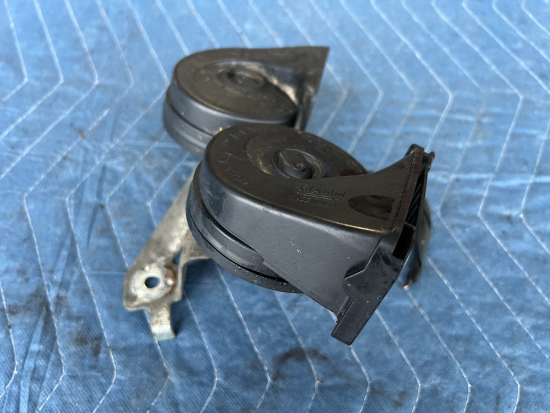 2012-2015 Chevy Cruze Alarm Horn Signal High & Low Tone Pair OEM #2184CN