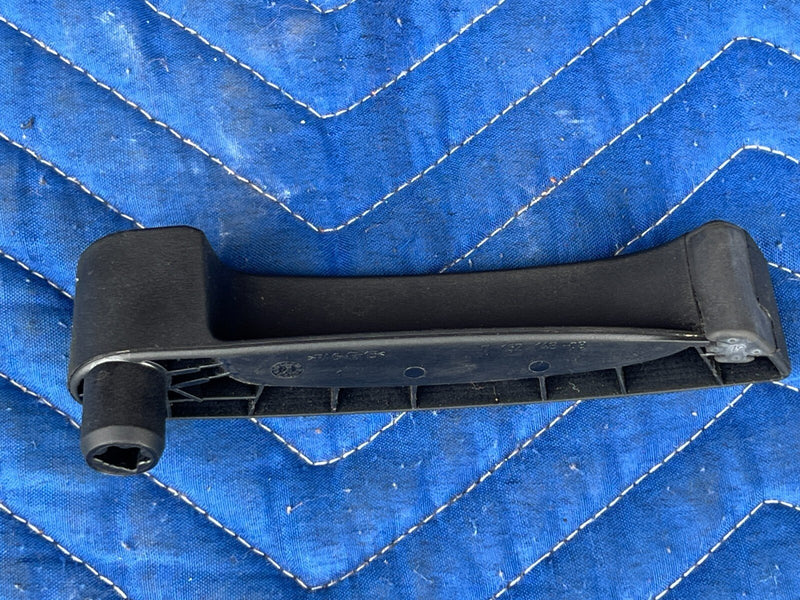 2011-2013 BMW X5 X5M E70 Rear Trunk Hatch Tailgate Lid Handle 7162148 OEM#2020EM