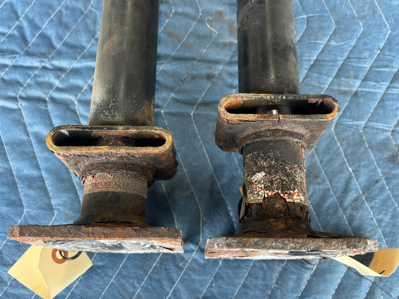 1989-1995 Volvo 740 940 Sedan Rear RH & LH Bumper Shock Absorber Set OEM #3693EM