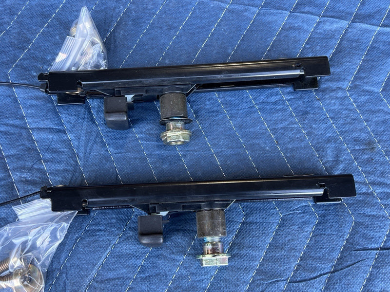 1998-2003 Jaguar XJR XJ8 Left & Right Seat Belt Adjuster Pair B Pillar OE #4625E