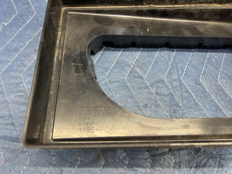 1998-2000 Volvo V70R V70 S70 Cabin Air Filter Housing Cowl Mount OEM #4090E