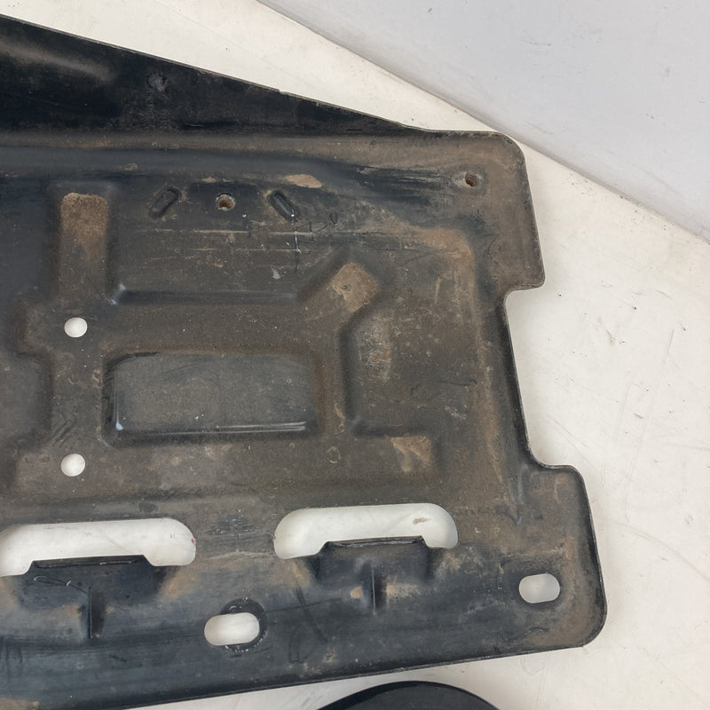 2007-14 Chevrolet Silverado GMC 1500 2500 3500 Battery Tray 15872637 OEM #5602M