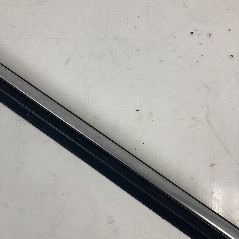 1981-1985 Volvo 240 245 Front Right Fender Belt Line Trim Passenger OEM