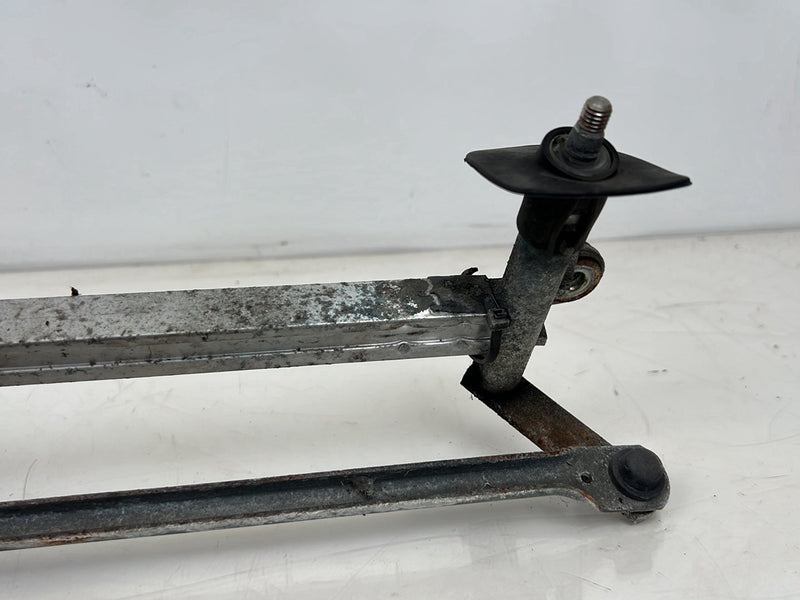 1990-1992 Volvo 740 940 Windshield Wiper Motor Transmission Linkage OEM #5899EM