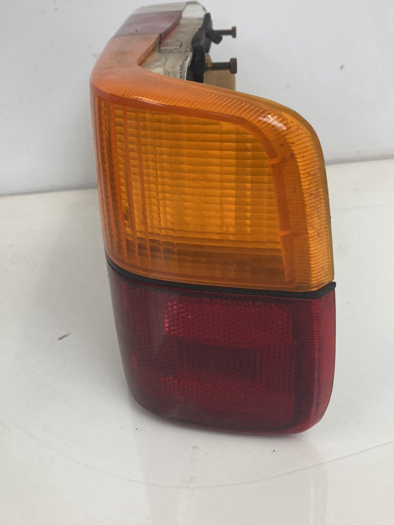 1975-1980 Volvo 244 Tail Light Pair 5 Panel KL01104A Left Right OEM #4284M